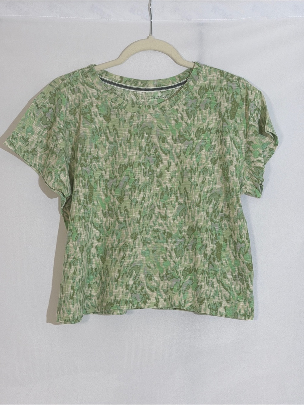 Anthropologie PILCRO Tee Size S Abstract Colorful Green Print EUC